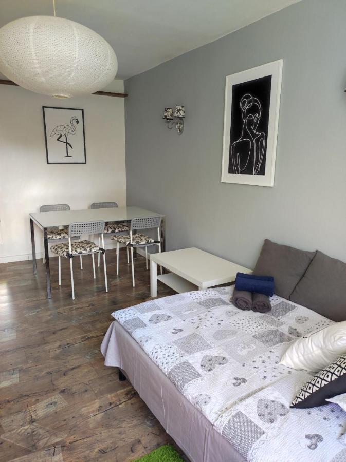 Room With A Balcony In The Very Center Of Warschau Exterior foto
